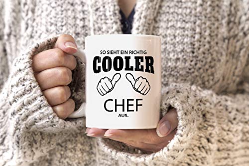 So sieht ein richtig ein richtig cooler Chef aus Tasse Berufe MoonWorks® weiß unisize - 4