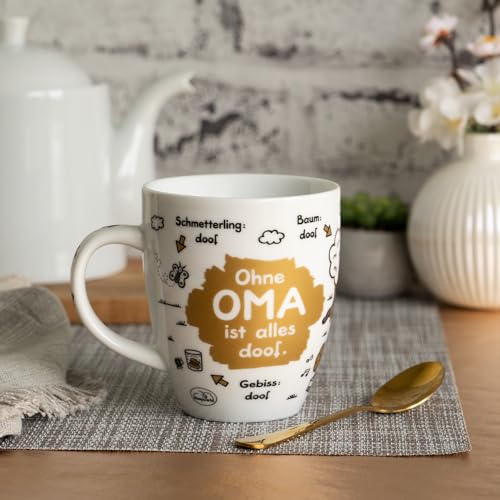 Sheepworld 45135 Tasse mit Spruch Ohne Oma ist alles doof, Porzellan, Geschenk Oma, 45 cl - 2